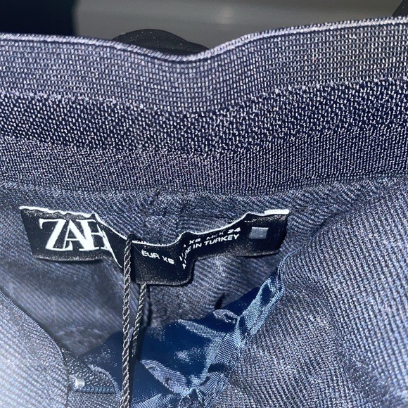 Pants - Picture 4 of 5